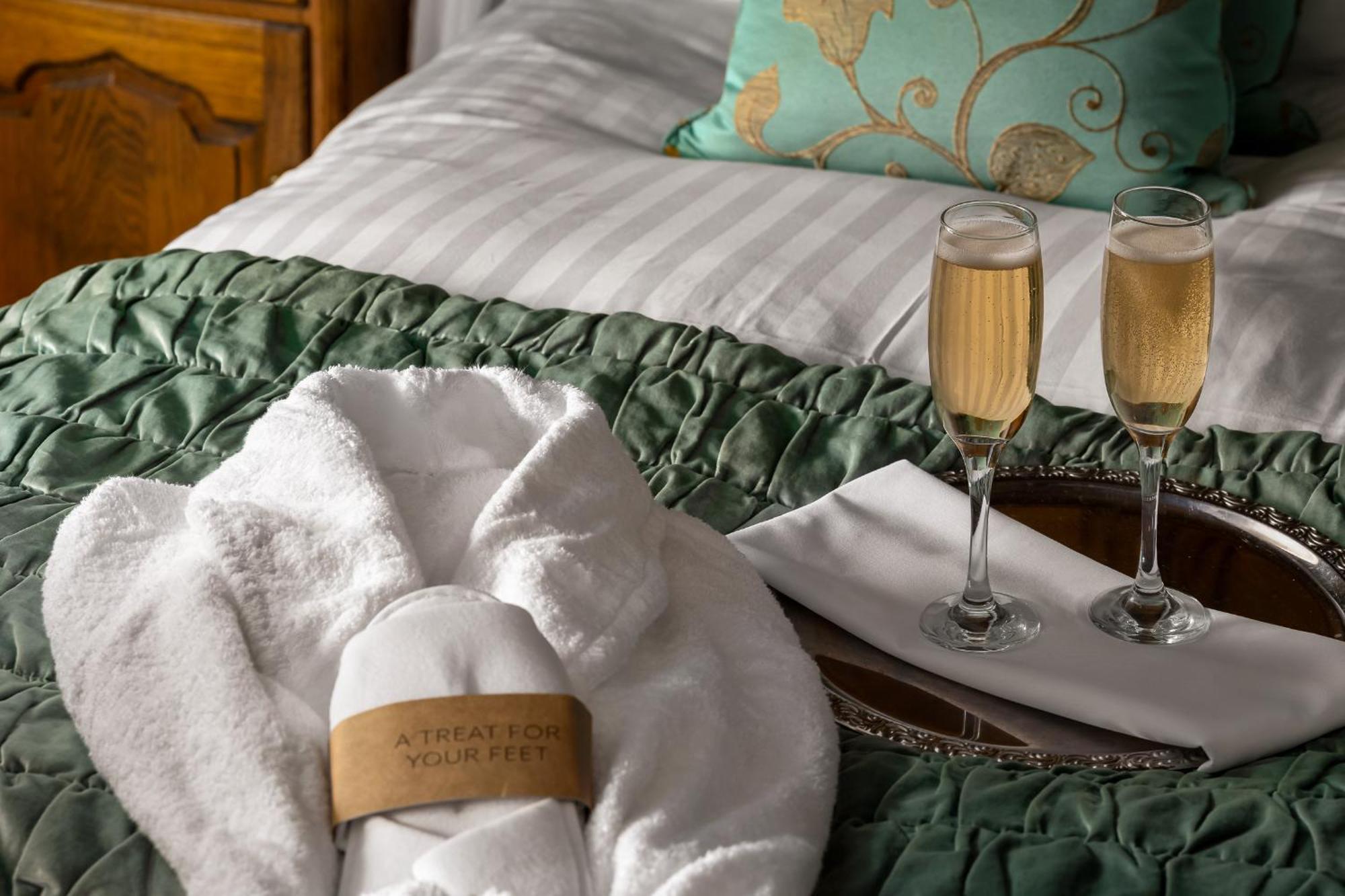 Abbots Grange Manor House (Adults Only) Hotel Broadway  Bilik gambar